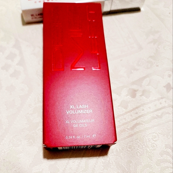 NEW! DERMELECT XL Lash Volumizer 0.24 oz - Picture 4 of 6